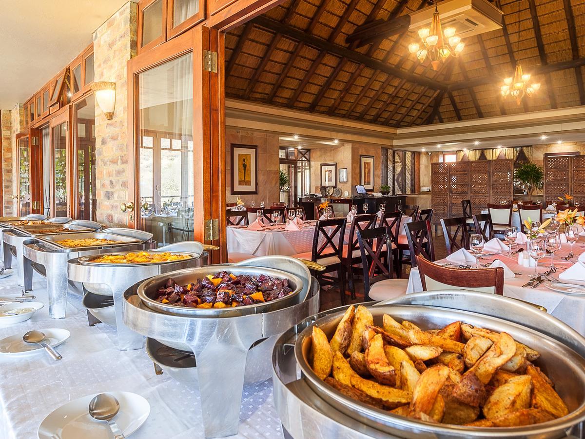 Kloofzicht Lodge & Spa Krugersdorp Exteriör bild A buffet at a hotel